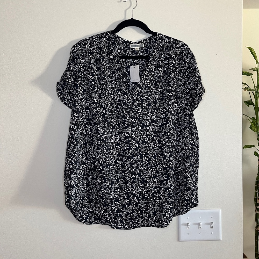 Pleione Black and White Floral Blouse